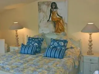 Mougins Village Lets Apartment *